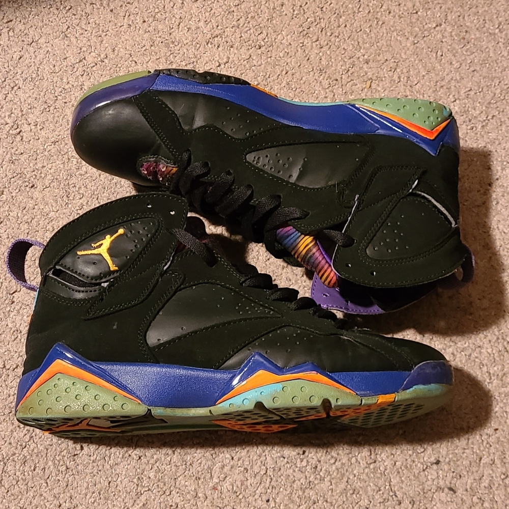Jordan 7 Retro Lola Bunny